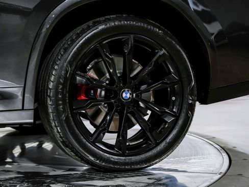 Used 2024 BMW X4 M40i w/ Shadowloine Package image 62