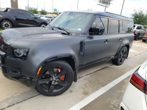 Used 2024 Land Rover Defender 130 X image 4