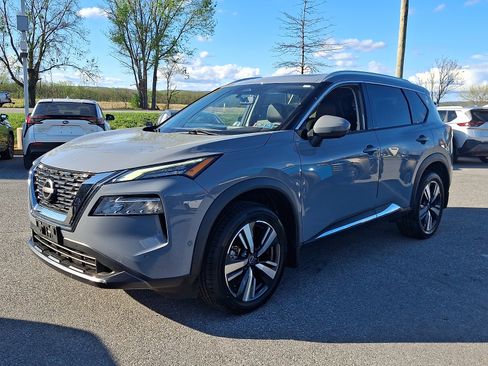 Certified 2023 Nissan Rogue SL w/ SL Premium Package AWD/4WD image 4