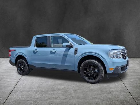 Used 2023 Ford Maverick Lariat w/ Lariat Luxury Package AWD/4WD image 2