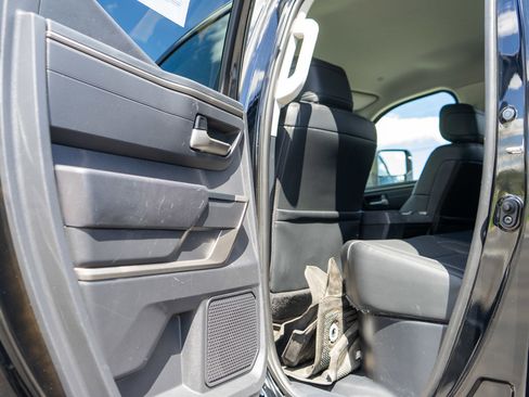 Used 2023 Toyota Tundra SR5 w/ SR5 Premium Package AWD/4WD image 27