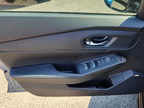 Used 2023 Honda Accord Sport image 12