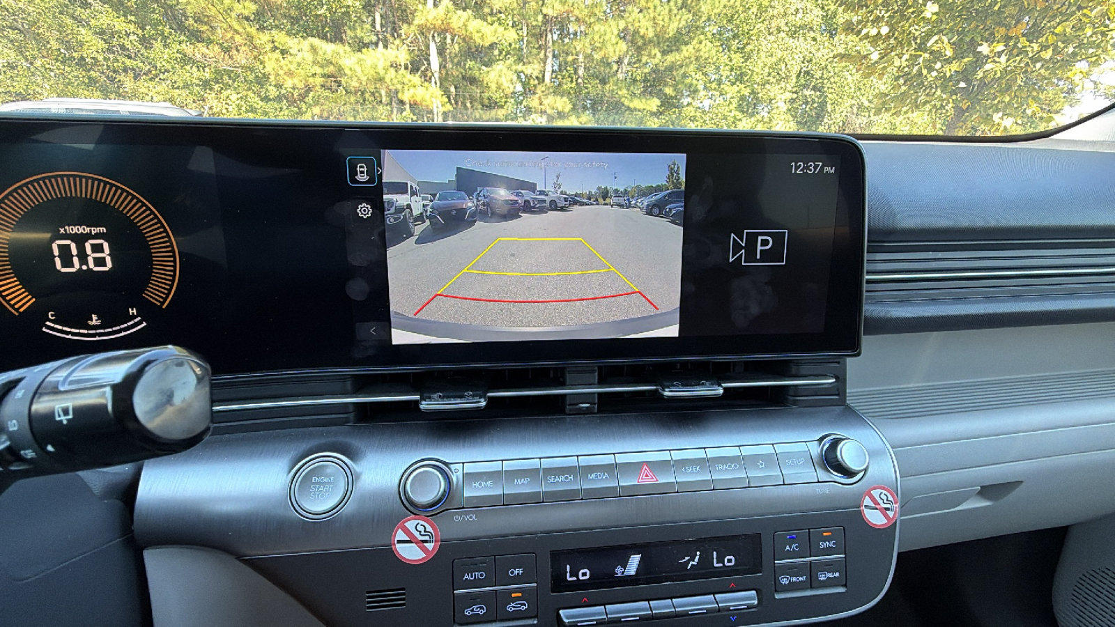 Used 2025 Hyundai Kona SEL AWD/4WD image 32