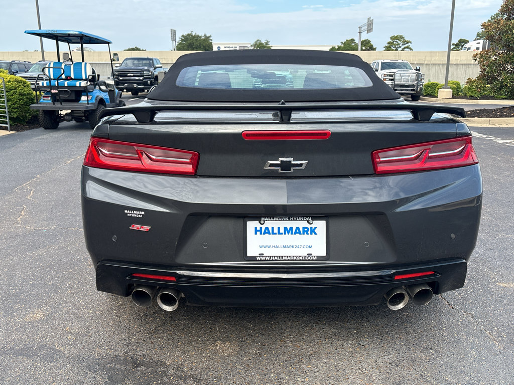 Used 2016 Chevrolet Camaro SS RWD image 6