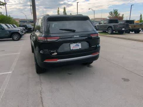 New 2026 Jeep Grand Cherokee Limited w/ Luxury Tech Group II AWD/4WD image 7