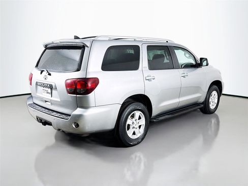 Used 2021 Toyota Sequoia SR5 image 8