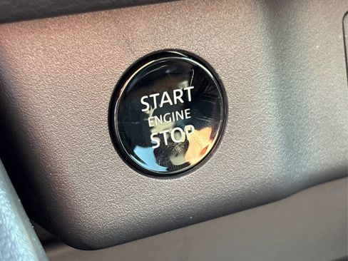 New 2026 Nissan Rogue SV image 30