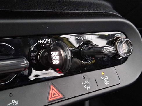 Certified 2025 MINI Cooper S image 20