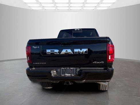 New 2026 RAM 2500 Limited AWD/4WD image 4