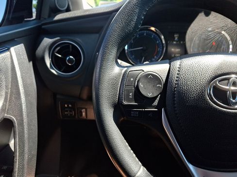 Used 2019 Toyota Corolla SE FWD image 20