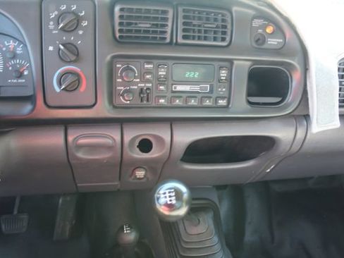 Used 2001 Dodge Ram 3500 Truck 4x4 Regular Cab image 15