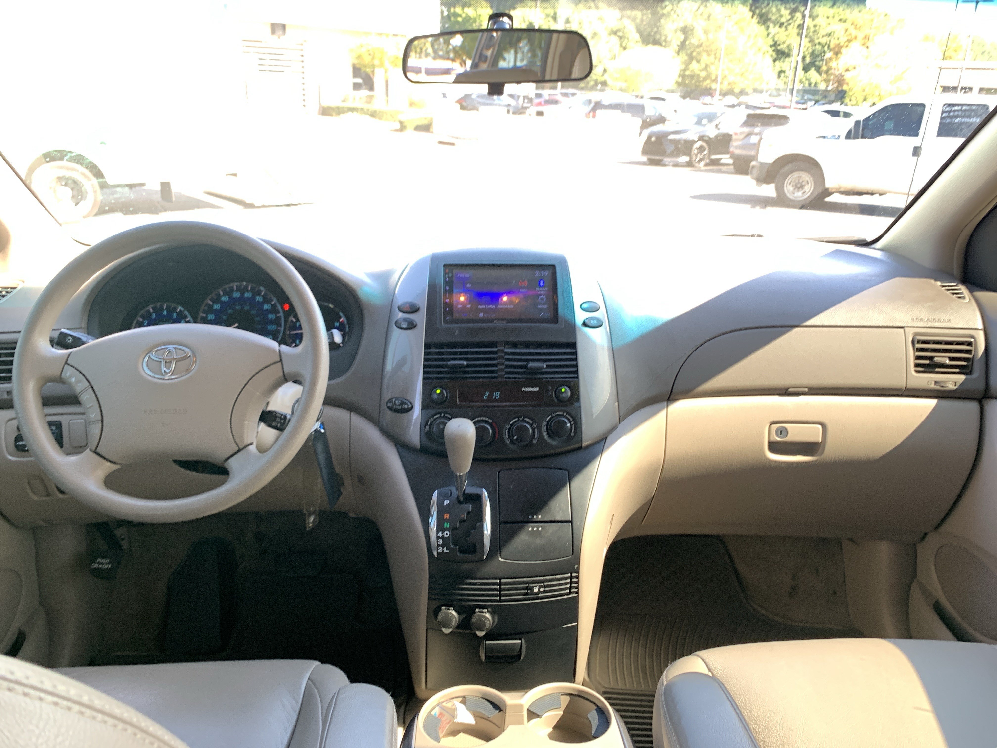 Used 2008 Toyota Sienna LE FWD image 30
