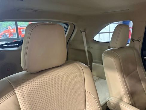 Used 2015 Toyota Highlander Limited AWD/4WD image 24