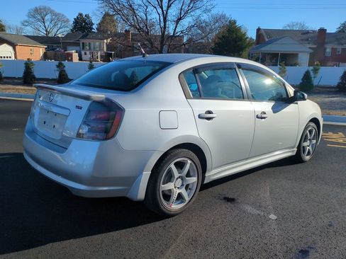 Used 2011 Nissan Sentra 2.0 SR w/ Convenience Pkg image 4
