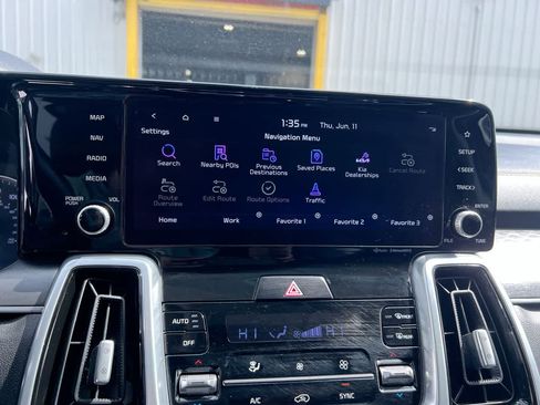 Used 2022 Kia Sorento SX AWD/4WD image 18