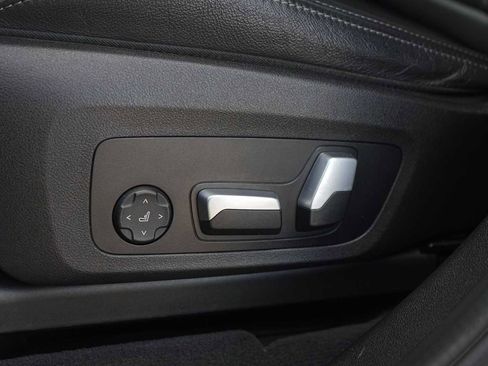 Used 2023 BMW X3 xDrive30i w/ Convenience Package AWD/4WD image 12