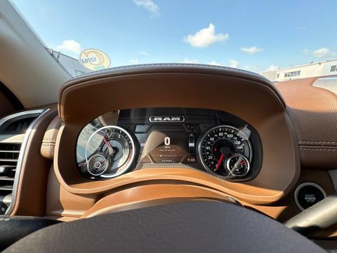 Certified 2023 RAM 3500 Laramie AWD/4WD image 7