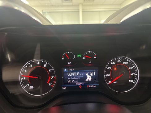 Used 2023 Chevrolet Camaro LT image 18