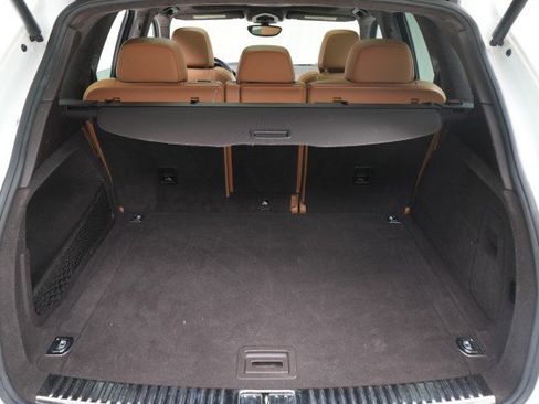 Used 2017 Porsche Cayenne Turbo image 82