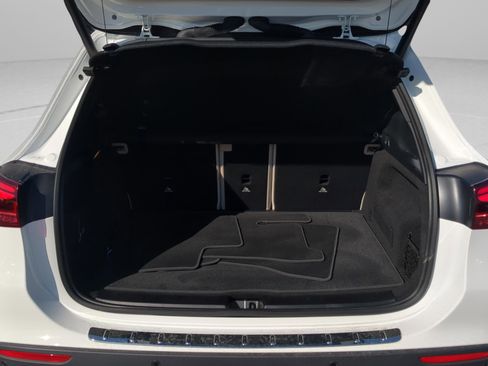 Certified 2026 Mercedes-Benz GLA 250 image 9