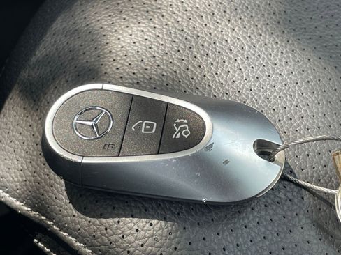 Used 2024 Mercedes-Benz C 300 4MATIC Sedan image 22