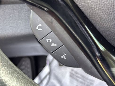 Used 2021 Honda HR-V LX image 14