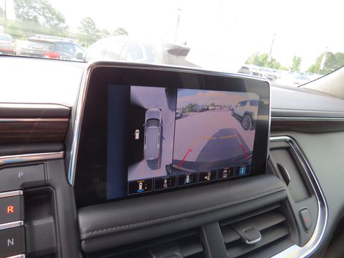Used 2022 Chevrolet Tahoe High Country AWD/4WD image 24