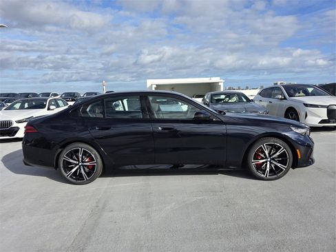 New 2026 BMW 530i w/ M Sport Package image 3