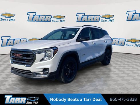 Used 2024 GMC Terrain AT4 w/ Tech Package AWD/4WD image 4