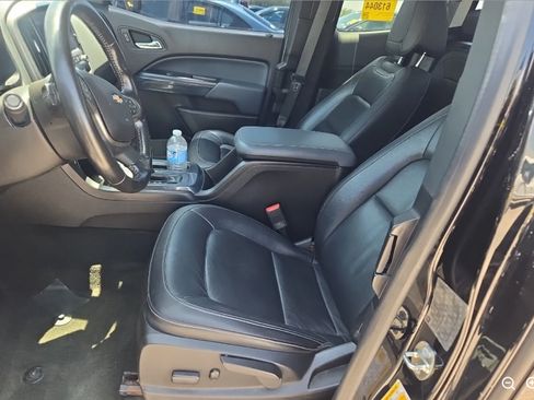 Used 2018 Chevrolet Colorado Z71 RWD image 7