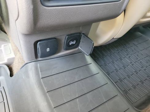 Certified 2023 Lincoln Corsair FWD w/ Equipment Group 101A image 17