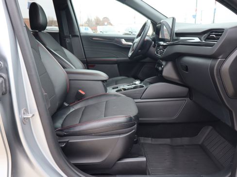 Used 2023 Ford Escape ST-Line w/ Tech Pack #1 image 12