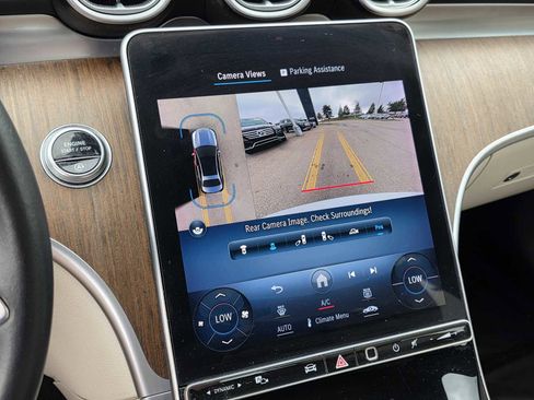 Used 2023 Mercedes-Benz C 300 Sedan image 10