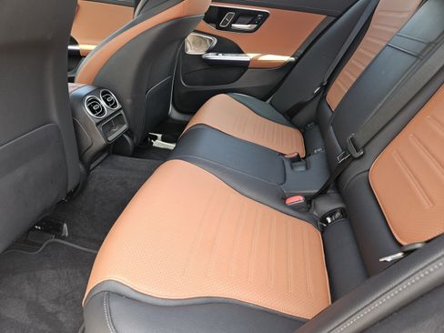 Used 2023 Mercedes-Benz C 300 Sedan image 19