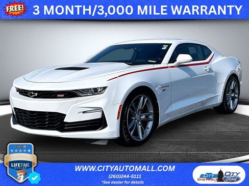 Used 2020 Chevrolet Camaro SS RWD image 1