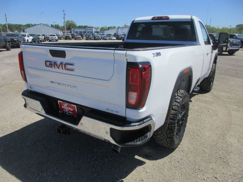 New 2026 GMC Sierra 2500 SLE AWD/4WD image 5