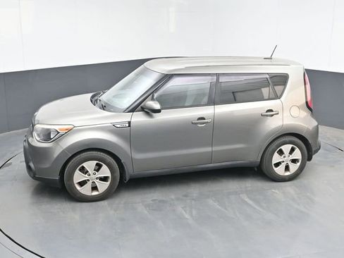 Used 2016 Kia Soul FWD image 21