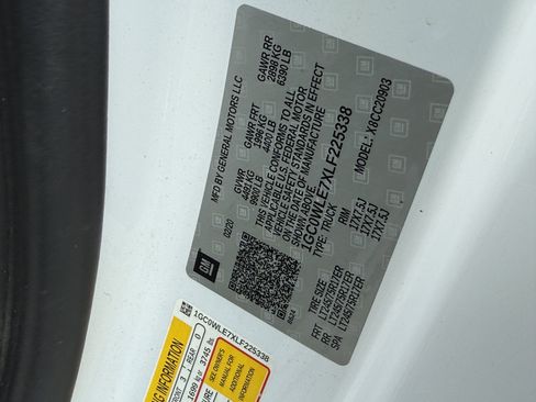 Used 2020 Chevrolet Silverado 2500 W/T w/ WT Convenience Package image 27