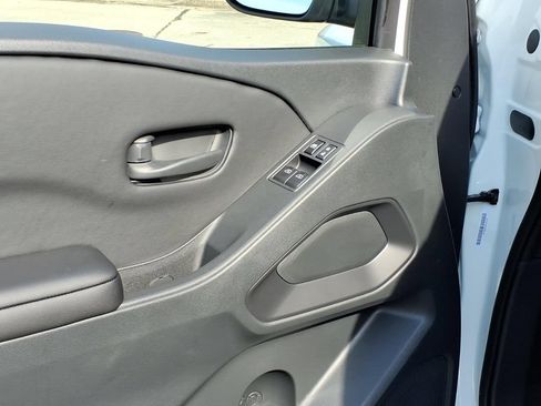 New 2026 Nissan Frontier S RWD image 5