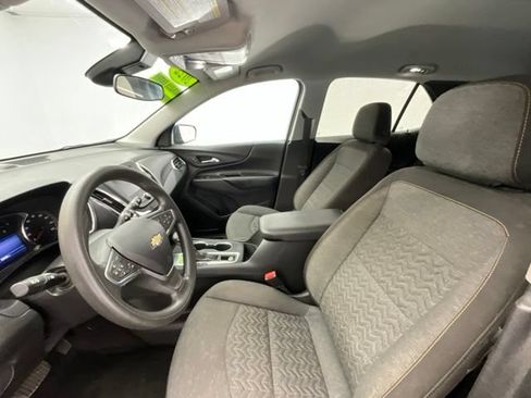 Used 2022 Chevrolet Equinox LT FWD image 12