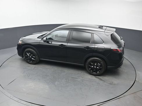 Certified 2024 Honda HR-V Sport image 36