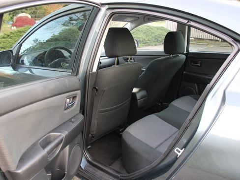 Used 2008 MAZDA MAZDA3 i Touring Value image 15