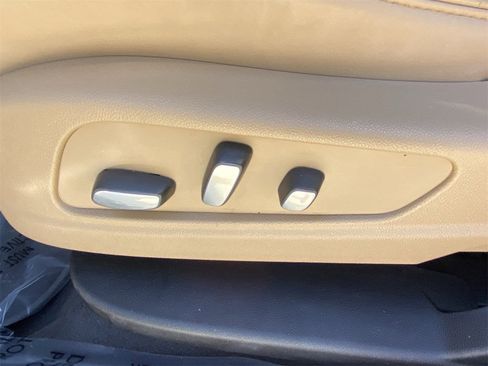 Certified 2022 Cadillac XT5 Premium Luxury w/ Platinum Package image 21