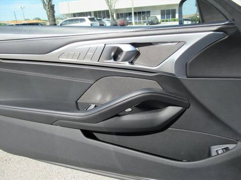 Used 2025 BMW 840i xDrive Convertible AWD/4WD image 18