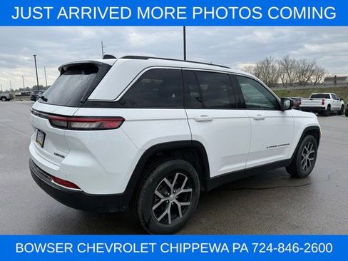 Used 2023 Jeep Grand Cherokee Limited w/ Trailer Tow Prep Group (B) image 6