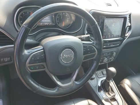 Used 2020 Jeep Cherokee Limited AWD/4WD image 19