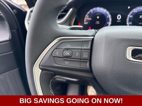 New 2025 Jeep Grand Cherokee Laredo image 26