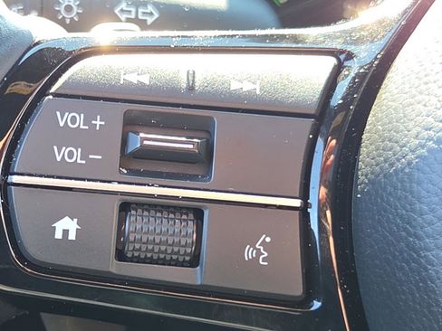 Used 2025 Honda CR-V Sport Touring image 36