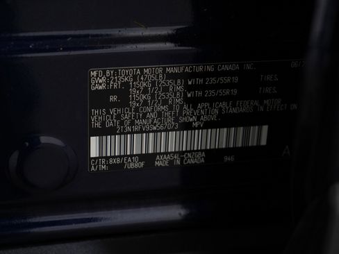 Used 2025 Toyota RAV4 Limited image 28