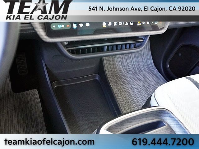Used 2026 Rivian R1S Adventure Dual AWD/4WD image 36